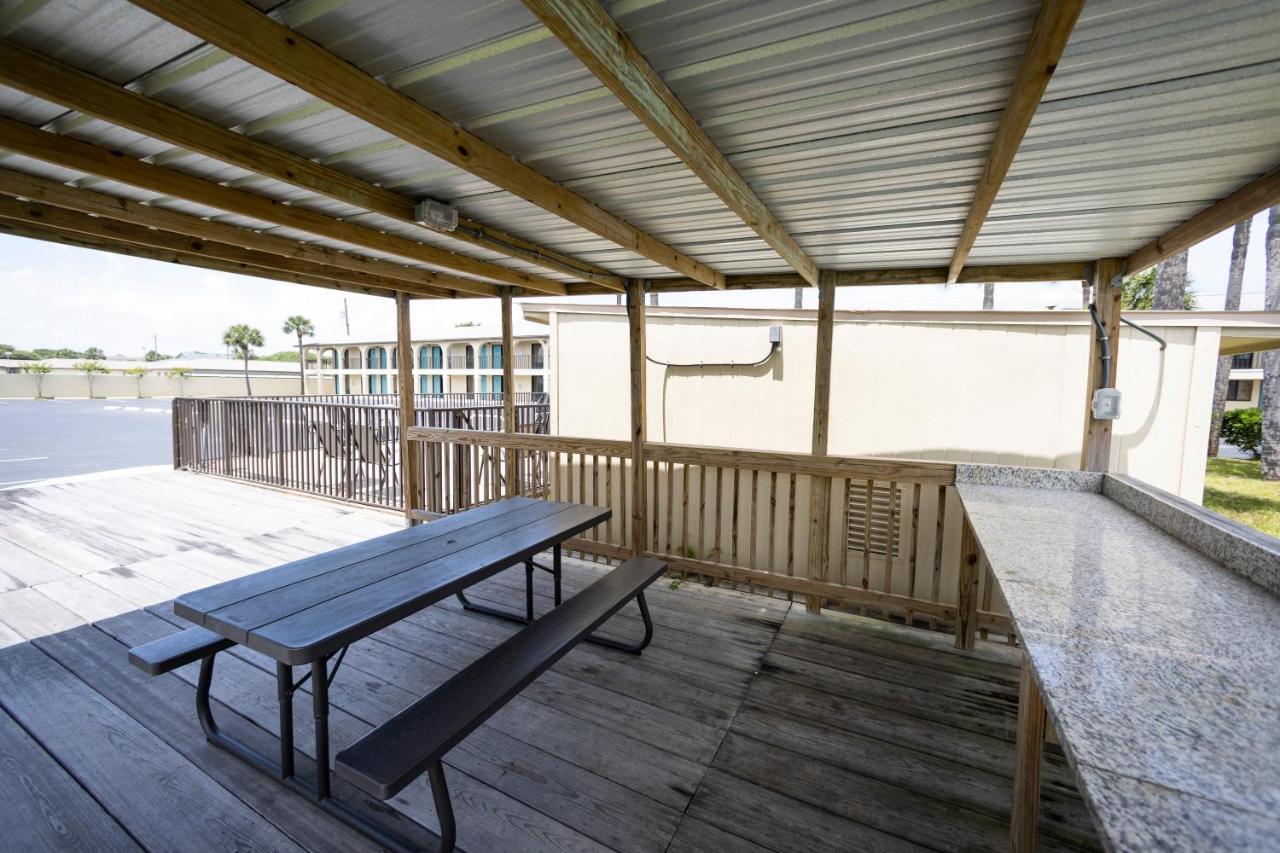 Ocean Breeze Inn St. Augustine Beach Esterno foto
